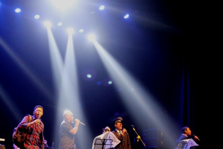  Java Jive dan P-Project Bikin Penonton Ceria di Konser The 90s Festival