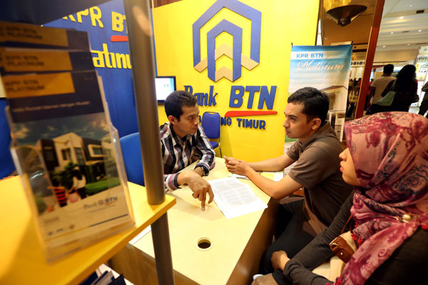  FOTO: BTN Bidik NPL 2015 Di Bawah 3%