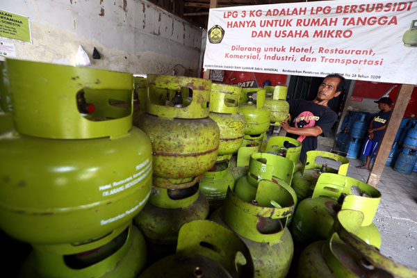  FOTO: Kelangkaan Elpiji Merebak di Mana-mana, Pemerintah Tegaskan Tak Ada Masalah