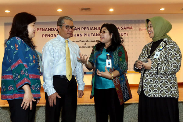  FOTO: BJB Ambil Alih Piutang Kredit Multiguna Bank Sulteng