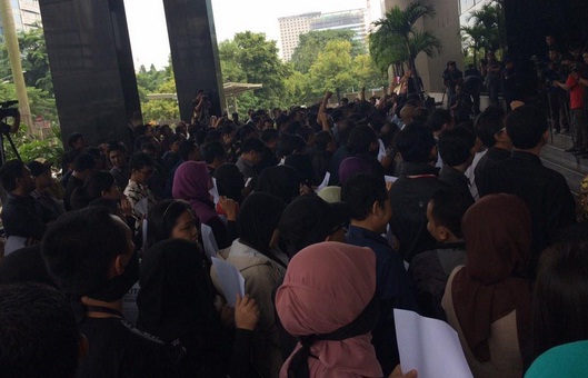  Ratusan Pegawai KPK Protes Pelimpahan Kasus BG ke Kejagung