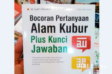  Buku \'Bocoran Pertanyaan Alam Kubur Plus Kunci Jawaban\' Bikin Heboh