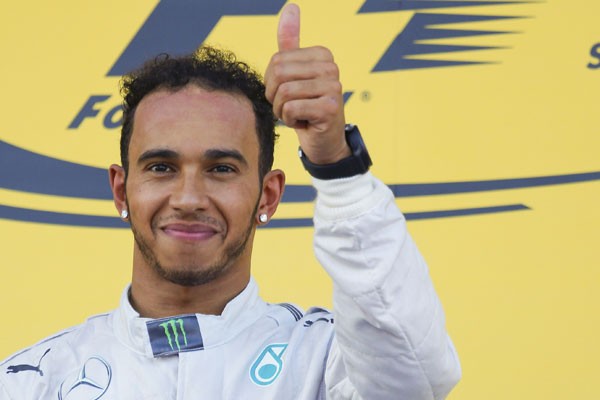  Lewis Hamilton Juarai Grand Prix Australia