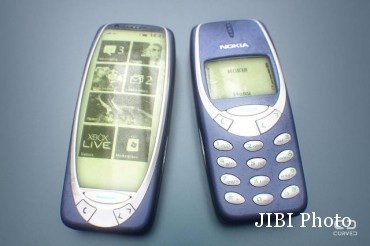  Wuih...Nokia 3310 Dipermak Jadi Smartphone!