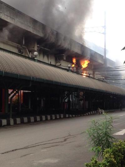  Plaza Semanggi Juga Kebakaran, 18 Unit Damkar Dikerahkan
