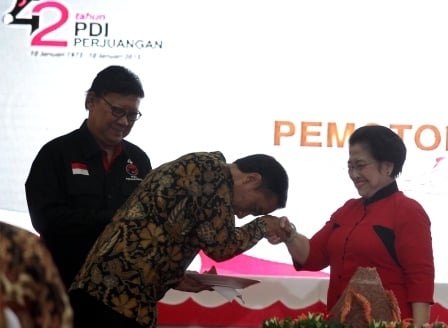  Jokowi Tak Berniat Jadi Ketua Umum PDIP