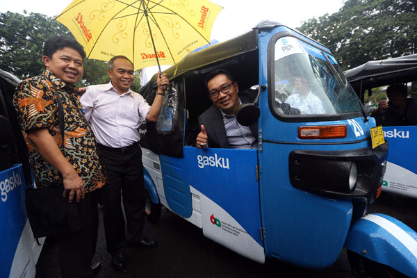  FOTO: 20 Bajaj Gratis Untuk Wartawan Peliput KAA