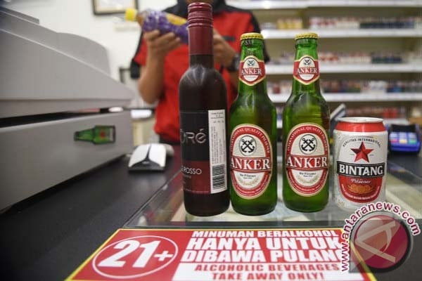  Minuman Beralkohol Masih Terjual Bebas di Toko Modern Bandung