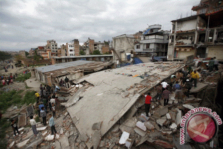  Gempa Nepal: Korban Tewas Sudah 1.400 Orang, Nepal Minta Dunia Membantu