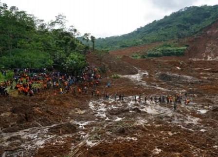  LONGSOR PANGALENGAN: Badan Geologi Rekomendasikan Warga Direlokasi