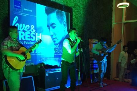  Rio Febrian Barbeque Night Bersama Penggemar di Novotel Bandung