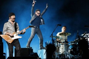  Manajer Tur Grup Band U2 Meninggal Usai Konser di LA