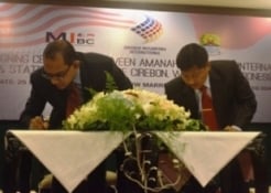  Pemkab Cirebon Teken MoU Dengan Investor Malaysia