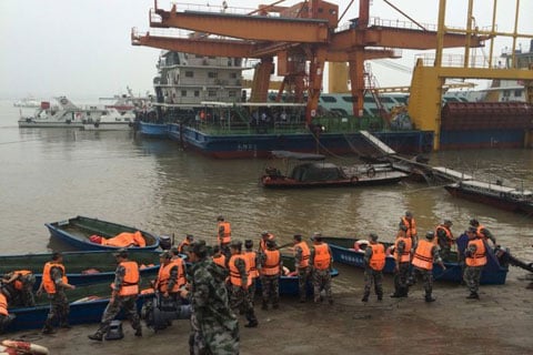  Kapal Penumpang Terbalik di Sungai Yangtze, 7 Orang Tewas