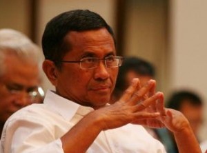  Dahlan Iskan Ditetapkan Sebagai Tersangka