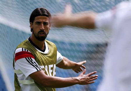  Juve Dapatkan Sami Khedira