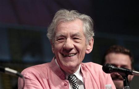  Ian McKellen Jadi Sherlock Tua di \'Mr. Holmes\'