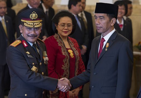  Akun Baru Twitter Presiden Jokowi, Apa Kicauan Pertamanya?
