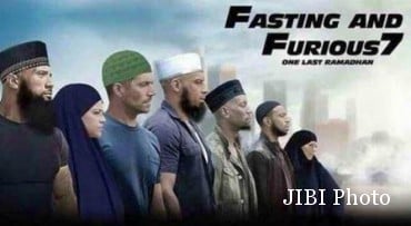  Trend Sosmed: Ketika Para Pemain Fast 7 Memakai Peci & Hijab