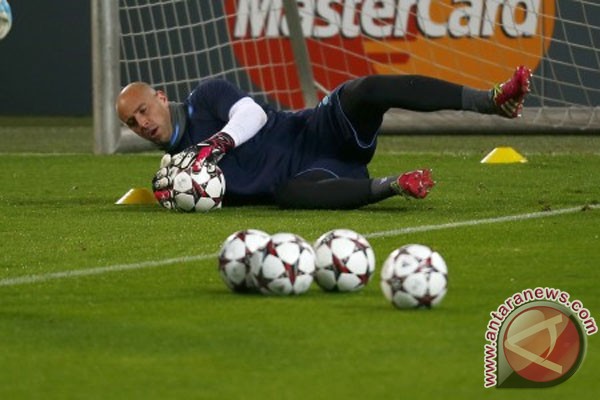  Napoli Dapatkan Pepe Reina Dari Bayern Munich