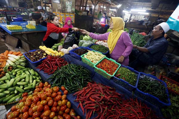  FOTO: Pasokan Bahan Pangan: Pemerintah Bakal Terapkan Sistem Satu  Pintu