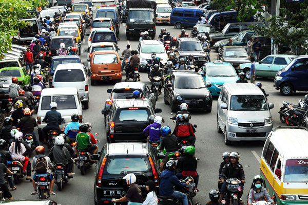  Jalan Cianjur-Bandung Mulai Terapkan One Way System