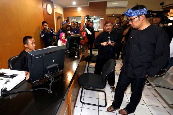  FOTO: Hari Pertama Kerja, Ridwan Kamil Sidak Pelayanan Publik