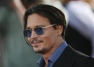  Johnny Depp Jadi Pria yang Paling Dicari Se-Amerika