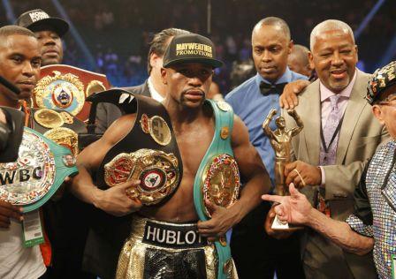  Floyd Mayweather Hadapi Berto di Laga Terakhirnya