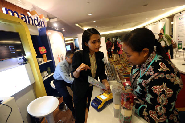  FOTO: Kinerja Bank Mandiri: Penyaluran Kredit Semester I/2015 Tumbuh 13,8%