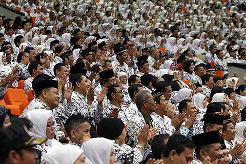  PNS di Kabupaten Bandung Melebihi Kapasitas