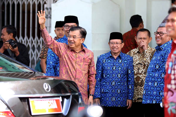  FOTO: Wapres Jusuf Kalla Buka Kongres Paguyuban Pasundan