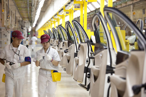  Penjualan Anjlok, Perusahaan Otomotif di Malaysia Pangkas 42% Karyawan