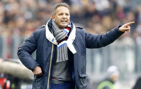  Meski Menang, Mihajlovic Kecewa Permainan Milan