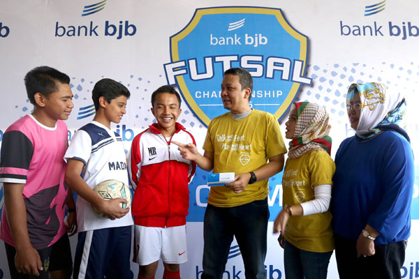  FOTO: Genjot Nasabah Pelajar, Bank BJB Kembali Gelar \"bjb Futsal Championship\"