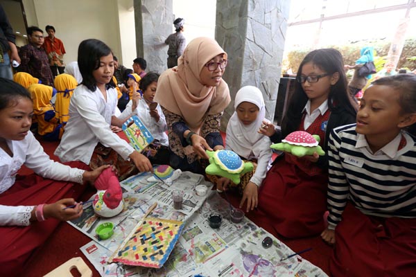  FOTO: Tanamkan Cinta Produk Lokal, Dekranasda Jabar Gelar Seminar & Workshop Kerajinan