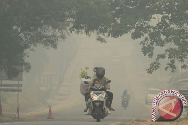  KABUT ASAP: Kualitas Udara Berbahaya, Warga Palembang Diminta Kurangi Aktivitas di Luar