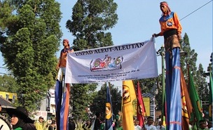  Olimpiade Olahraga Tradisional Akan Meriahkan Dies Natalis ke-58 Unpad