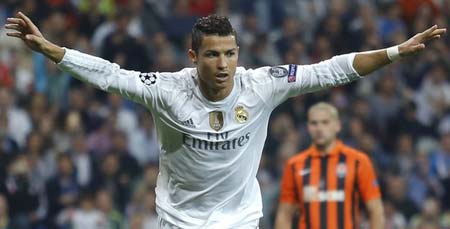  Ronaldo Hattrick, Madrid Gulung Shakhtar 4-0