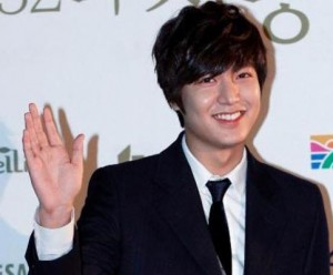  Lee Min Ho & Suzy Miss Dikabarkan Putus?