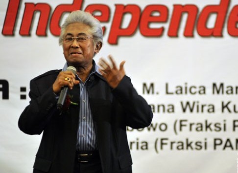 Adnan Buyung Akan Dikebumikan Di Sebelah Makam Ayahnya