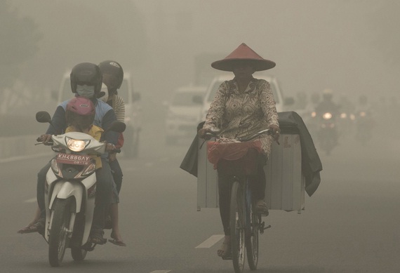  KABUT ASAP: Singapura, Malaysia, Rusia &amp; Jepang Akan Bantu Penanganan Asap