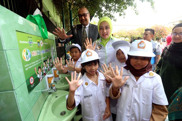  FOTO: Dettol-Pemkot Bandung Bangun 100 Fasilitas Cuci Tangan