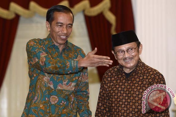  Pesan Habibie Kepada Presiden Jokowi Untuk Setahun Pemerintahannya