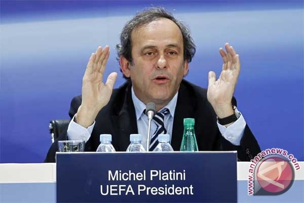  Platini Gelisah Jelang Pertemuan Krisis UEFA