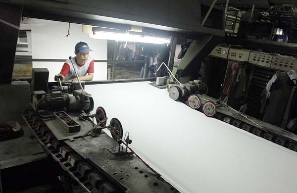 Kemudahan Impor Bahan Baku Disambut Baik Pengusaha Jabar