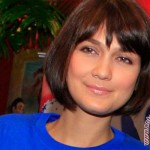  Luna Maya Selalu Terlihat Ramping, Ini Tipsnya