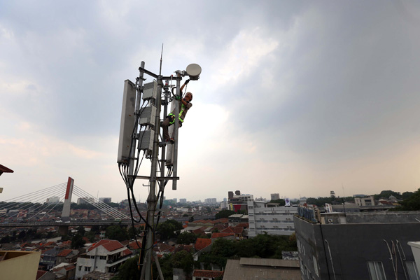  FOTO: LAYANAN XL 4G LTE: Proses Refarming ke 1.800 MHz di Bandung Rampung