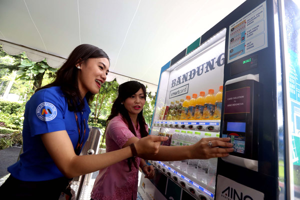  FOTO: BI-Pemkot Bandung Hadirkan \'Bandung Smart Card\'