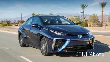  Toyota Uji Coba Satelit Komunikasi Pada Mirai